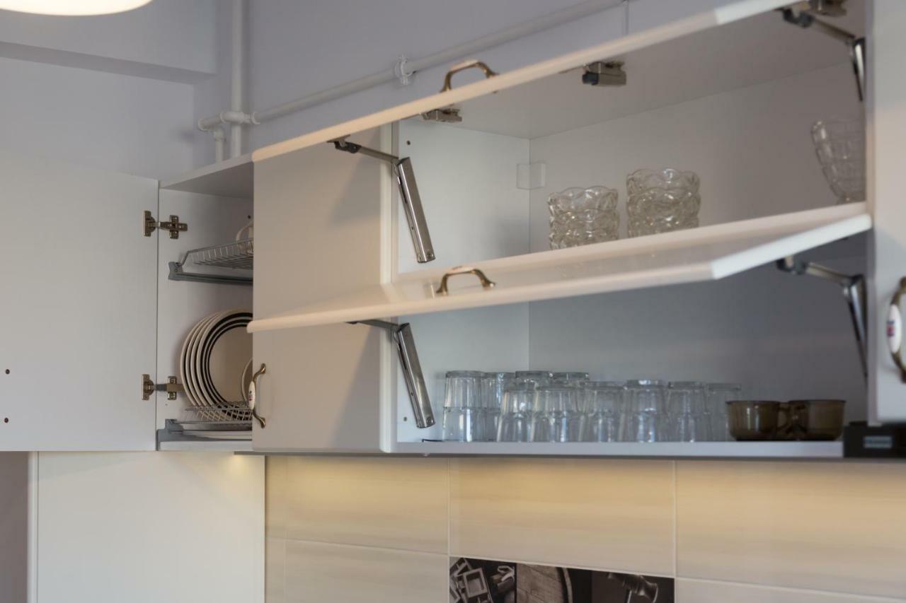 Central Luxury Flat With Terrace - Adela Accommodation - Ideal For Long Stays Bukarest Eksteriør billede